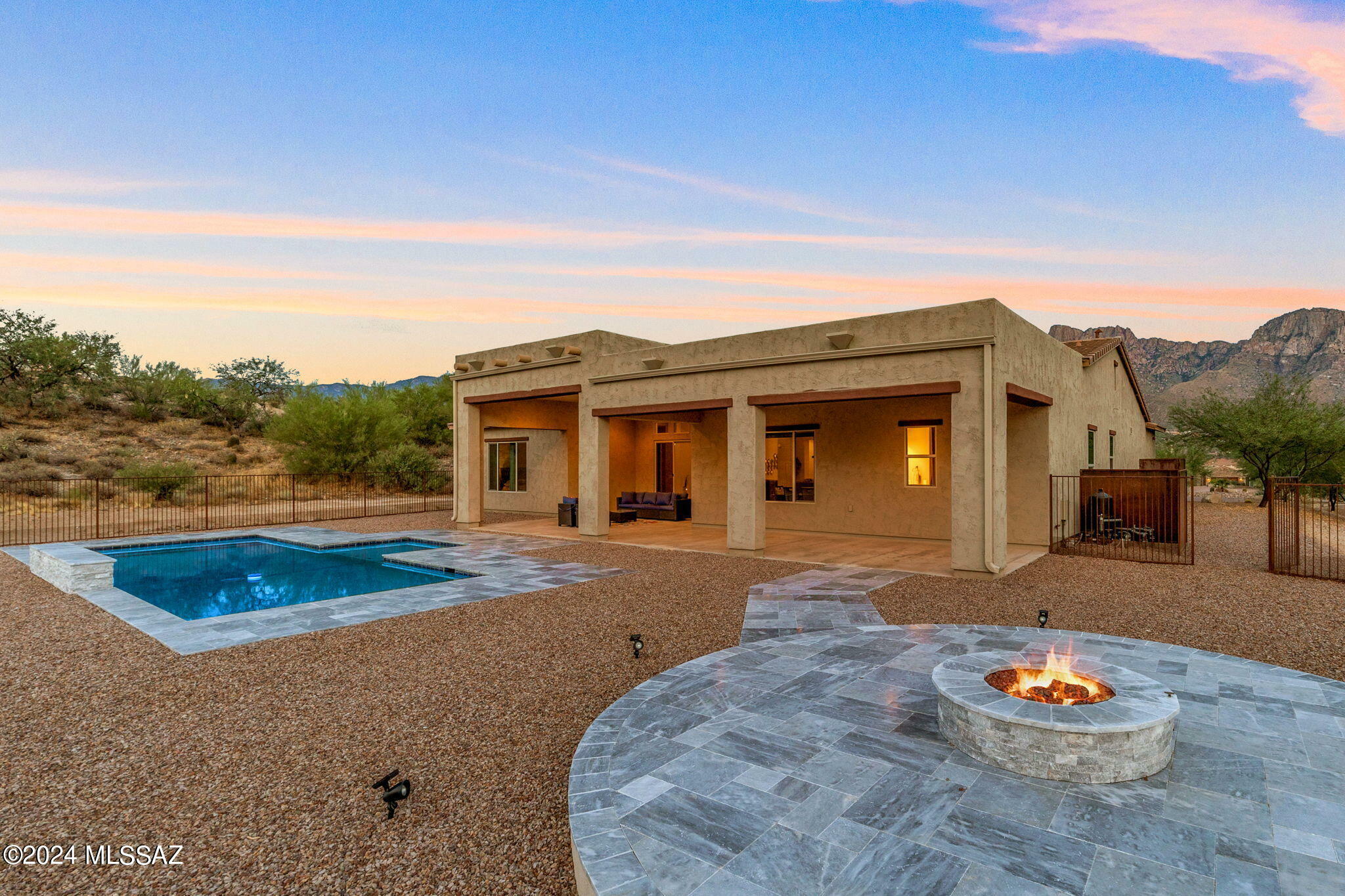 Property Photo:  11465 N Village Canyon Place  AZ 85737 