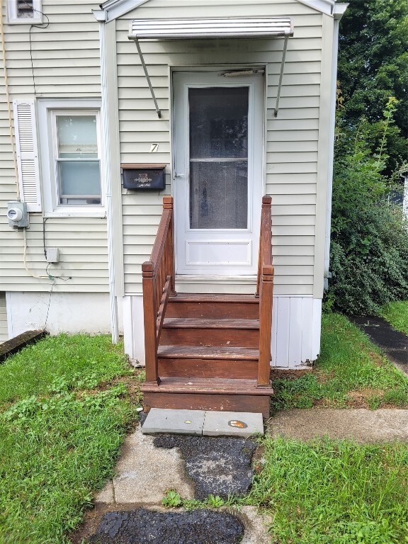 Property Photo:  7 Bradley Street  NY 13904 