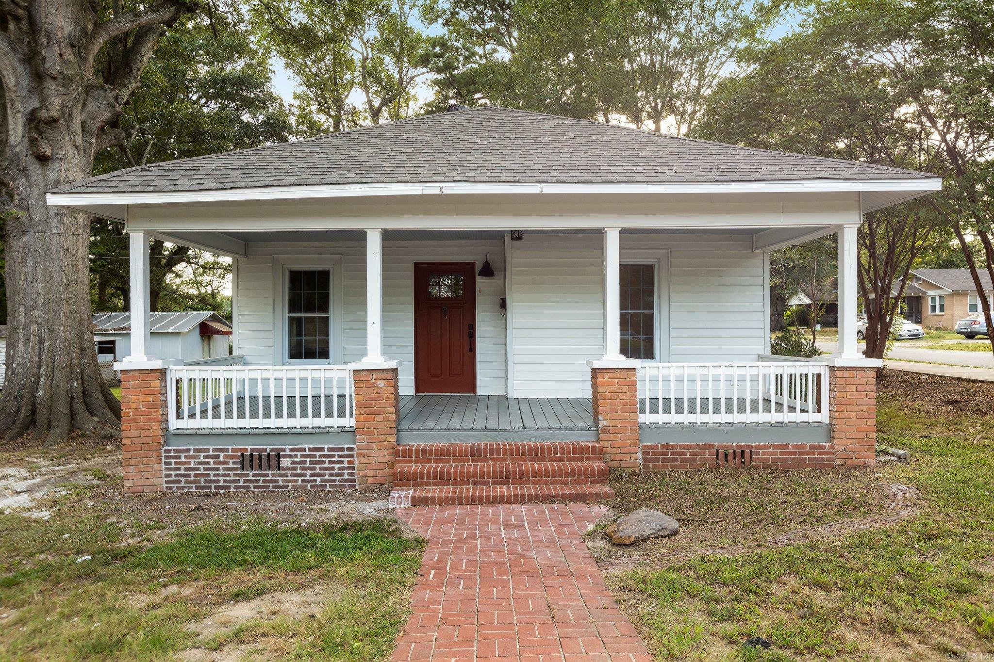 Property Photo:  315 N Rose Street  AR 72150 