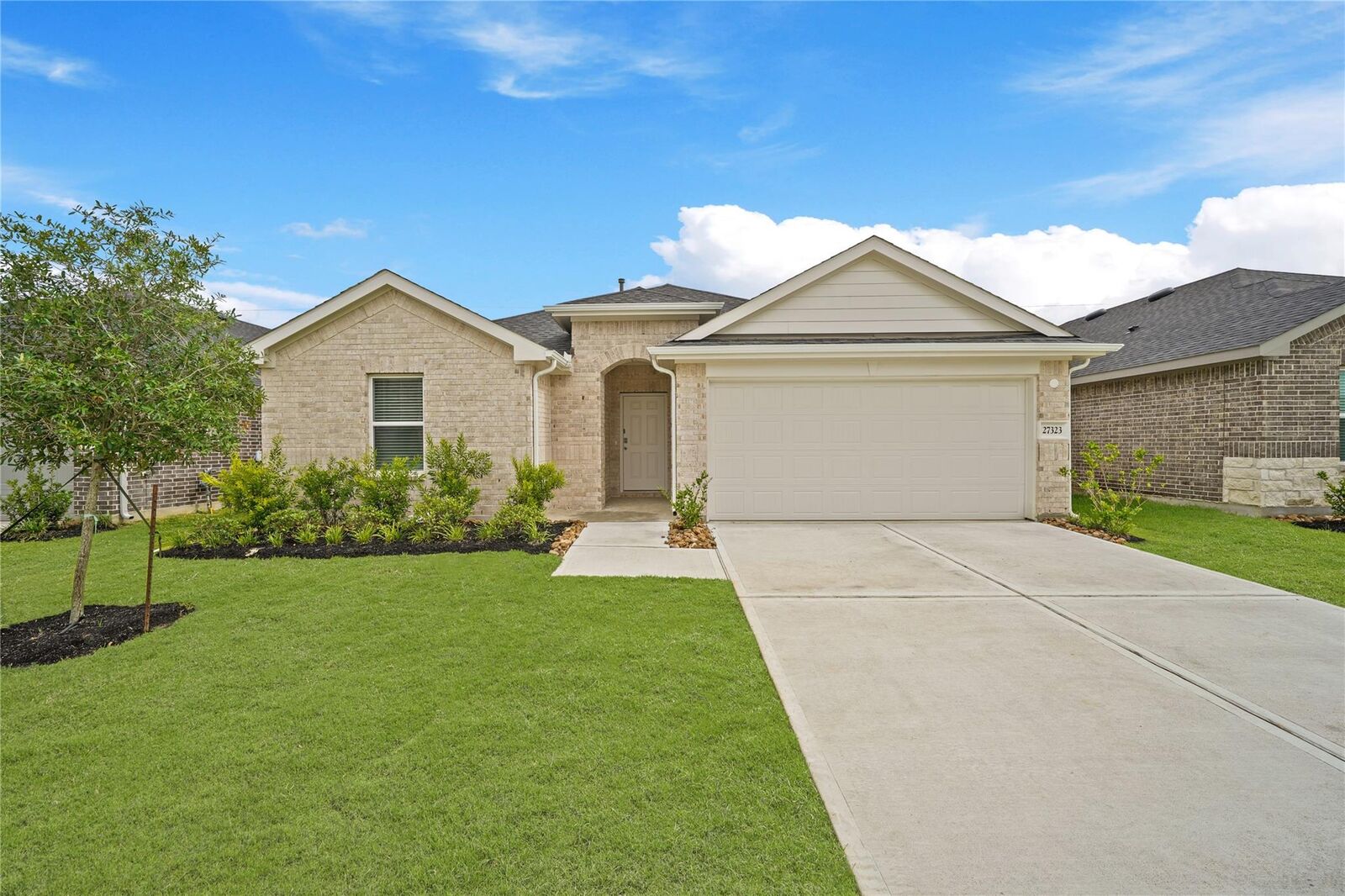 Property Photo:  27323 Azure Falls Drive  TX 77493 