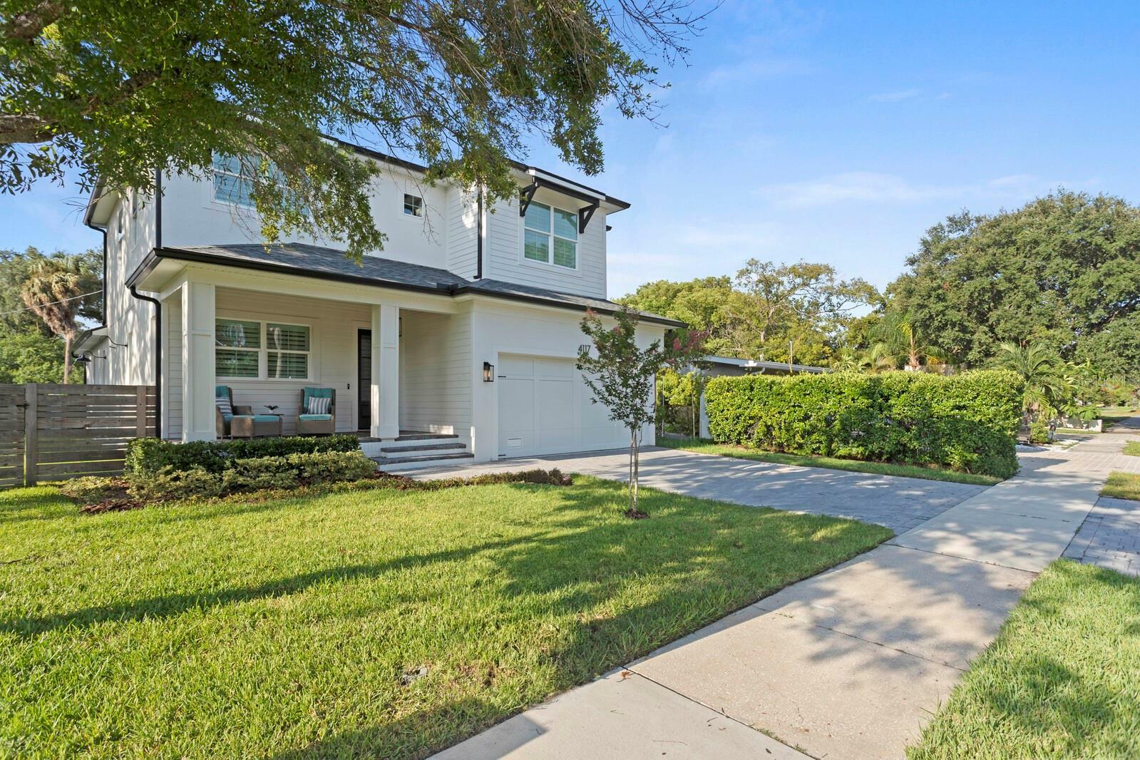 Property Photo:  4117 W Euclid Avenue  FL 33629 