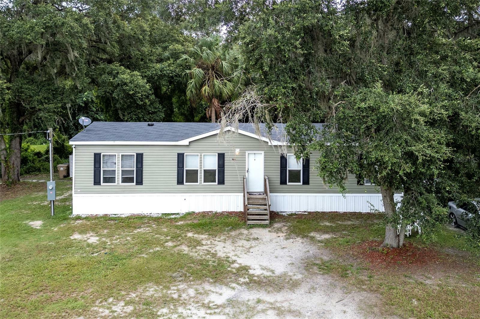 Property Photo:  43020 Maggie Jones Road  FL 32767 