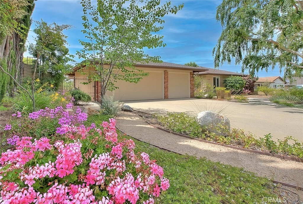 Property Photo: 1330 Hickory Drive CA 91750