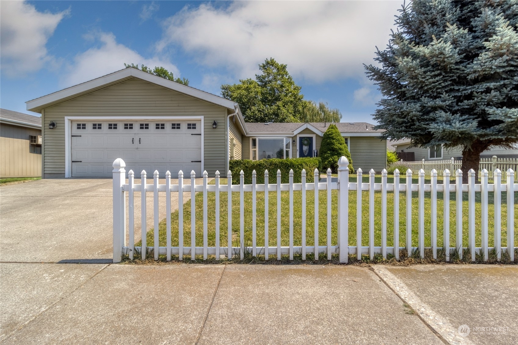 Property Photo:  215 Merrill Road  WA 99362 