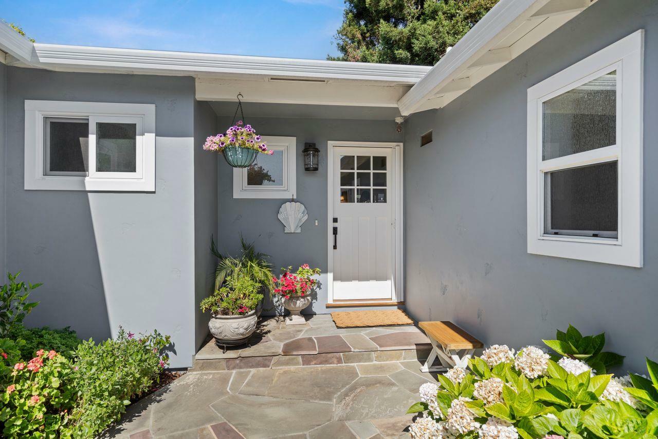 Property Photo:  810 Seacliff Drive  CA 95003 