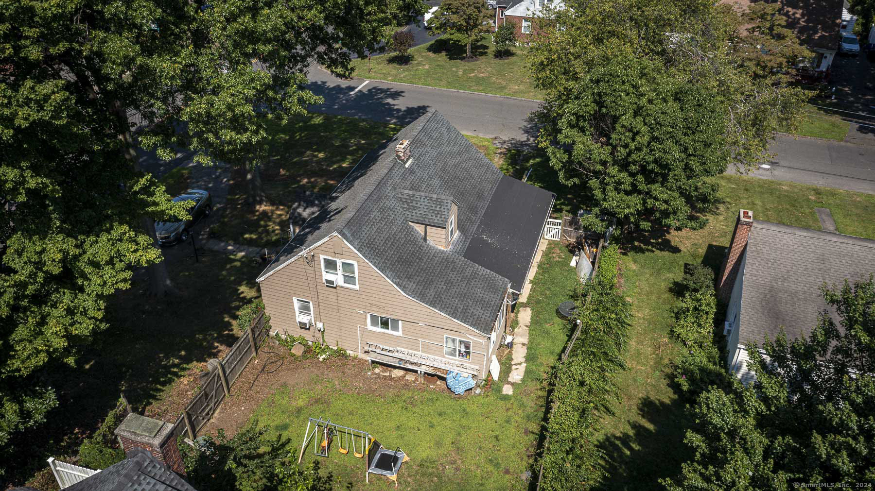 Property Photo:  2252 Broadbridge Avenue  CT 06614 