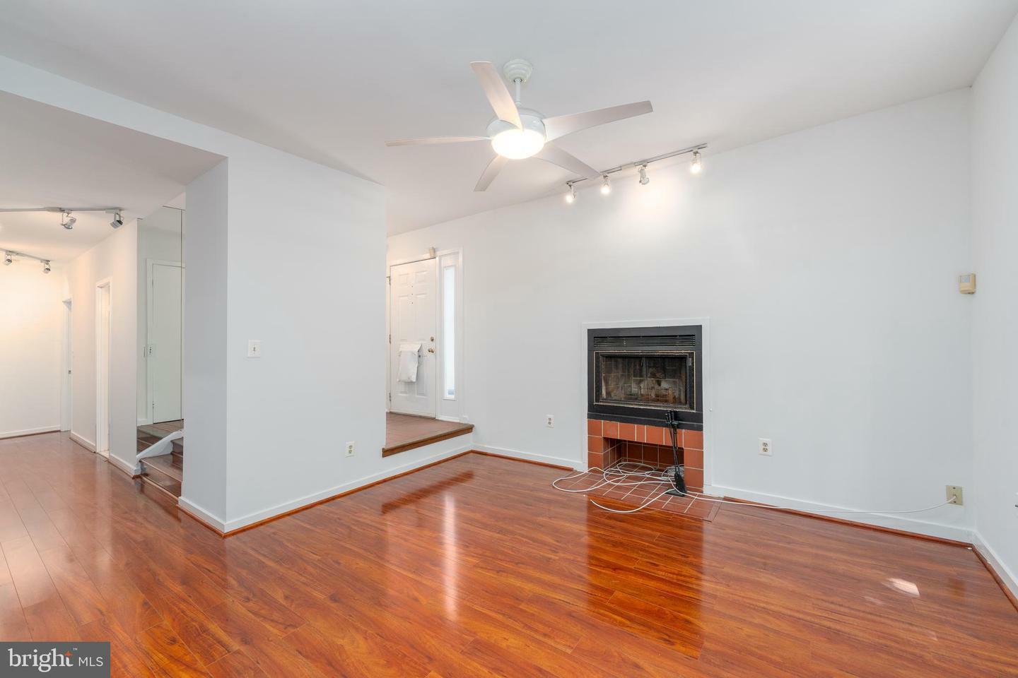 Property Photo:  104 W Barre Street R 46  MD 21201 