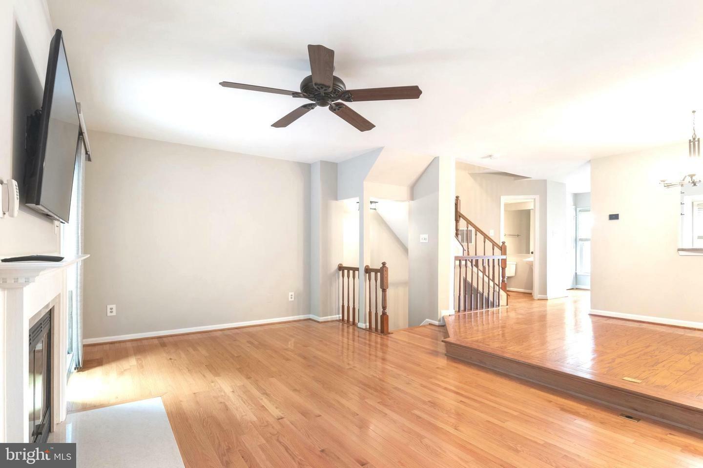 Property Photo:  6231 Manchester Way  MD 21075 