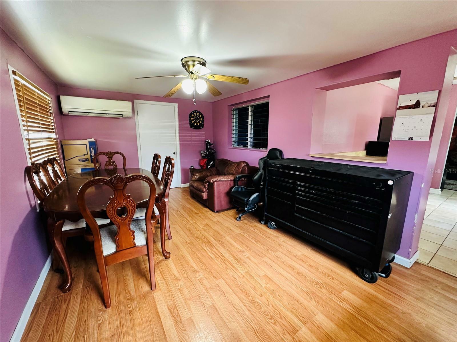 Property Photo:  6004 Hilltop Lane E  FL 33809 