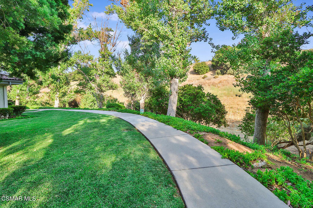 Property Photo:  6826 Poppyview Drive  CA 91377 