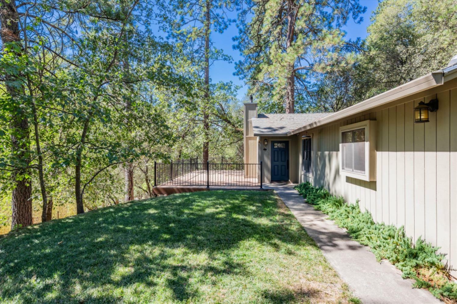 Property Photo:  1076 Madrone Lane  CA 95667 