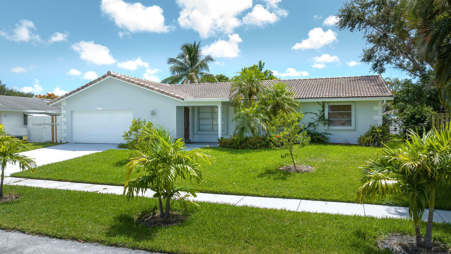 Property Photo:  3554 NW 25th Terrace  FL 33434 