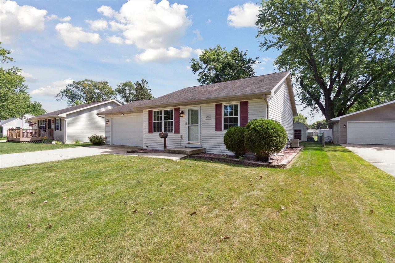 Property Photo:  1621 Hamilton Avenue  WI 53548 