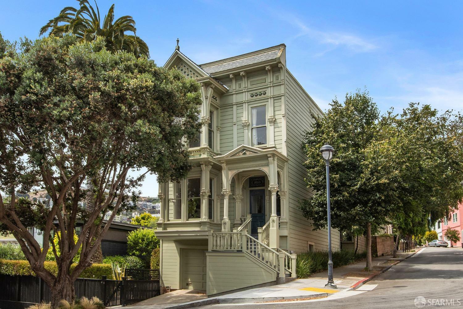 126 Ord Street  San Francisco CA 94114 photo