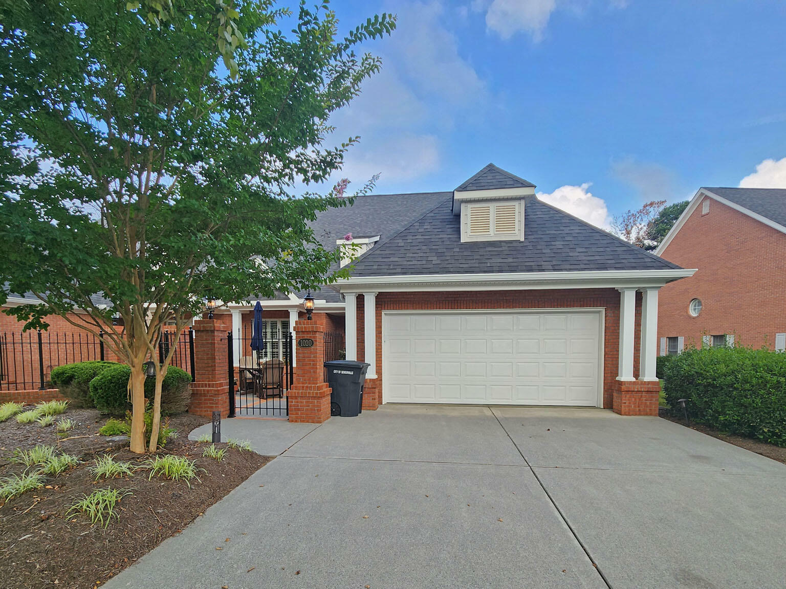 Property Photo:  1020 Fine Glen Dr Drive  TN 37862 