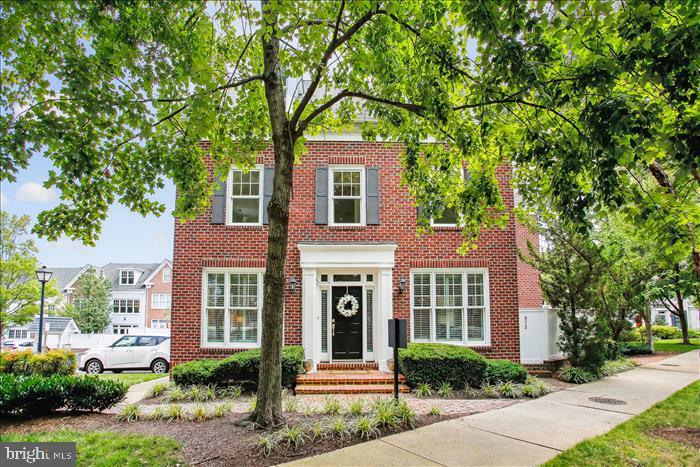 973 Powhatan Street  Alexandria VA 22314 photo