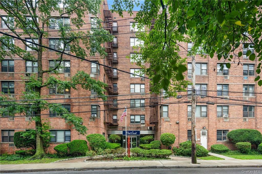 Property Photo: 575 Bronx River Road 4 H NY 10704