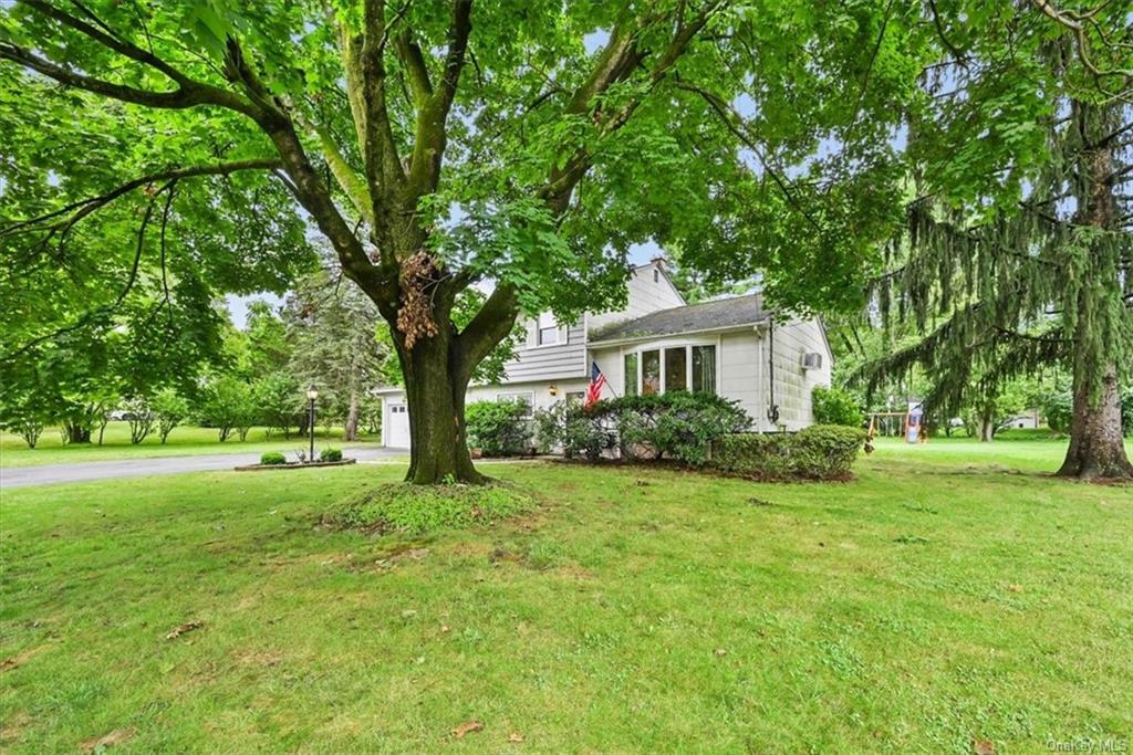 Property Photo:  39 Blauvelt Road  NY 10913 