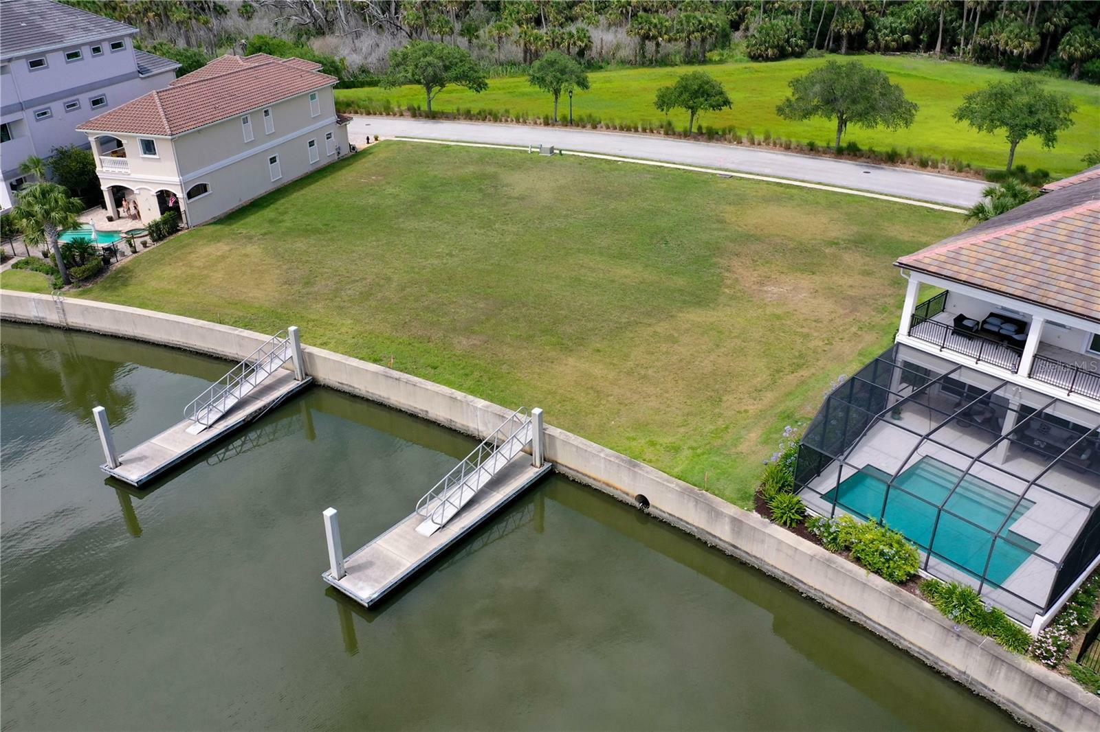 Property Photo:  316 Harbor Village Point N  FL 32137 