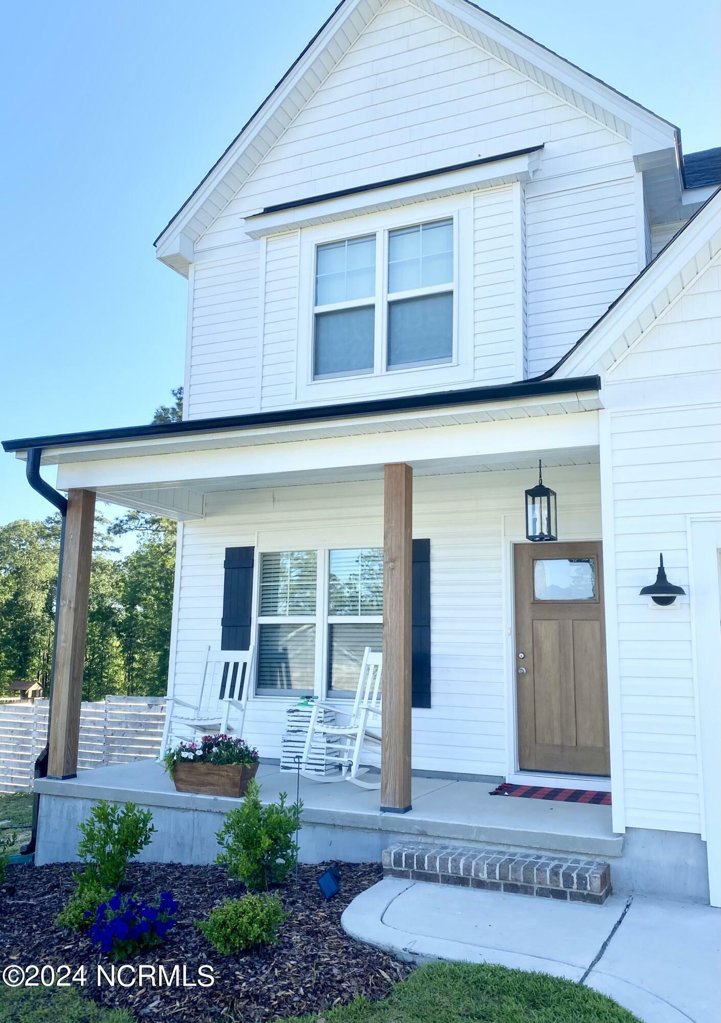 Property Photo: 4033 Silver Lane NC 27376