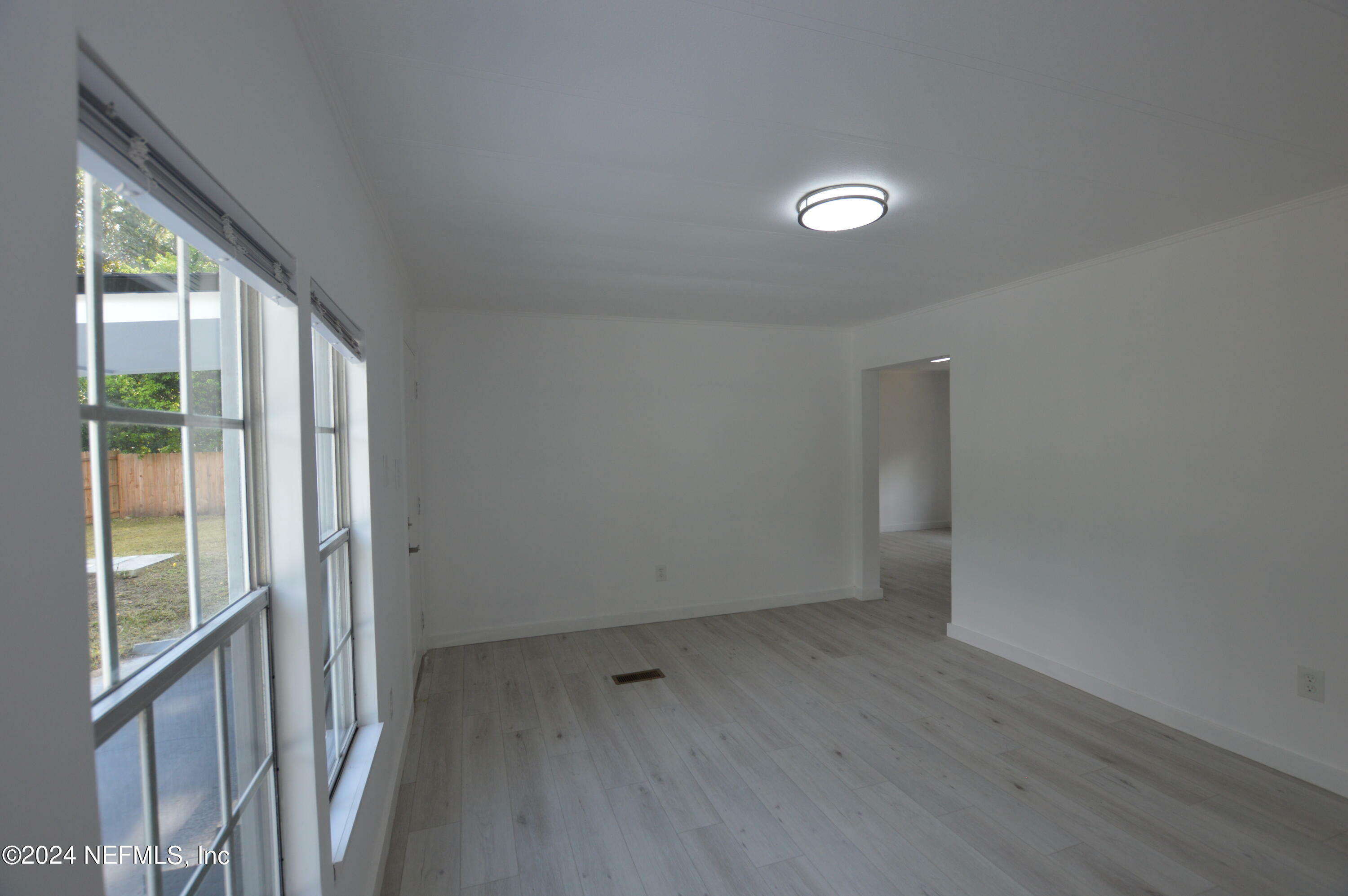 Property Photo:  6630 Seaboard Avenue  FL 32244 