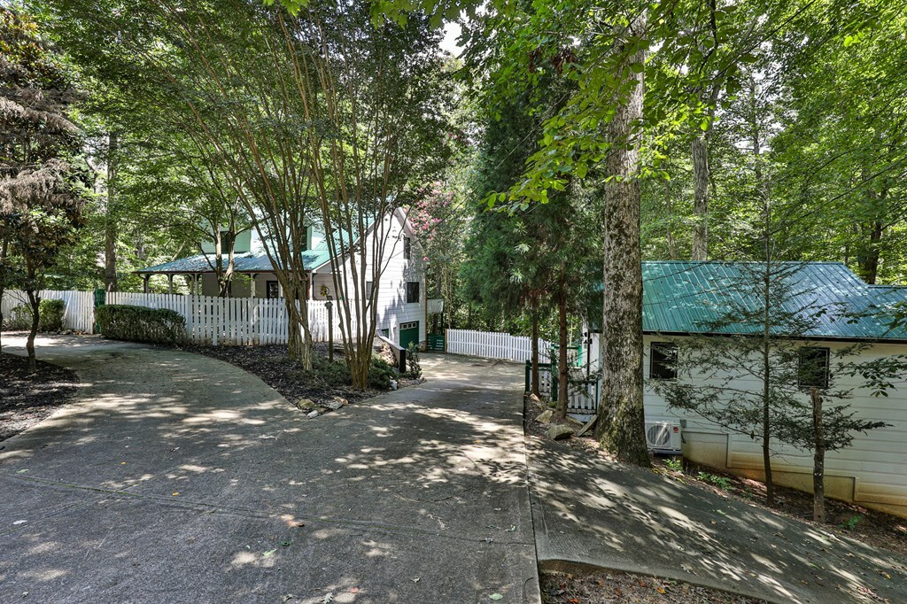 Property Photo:  2037 Newport Drive  GA 30540 