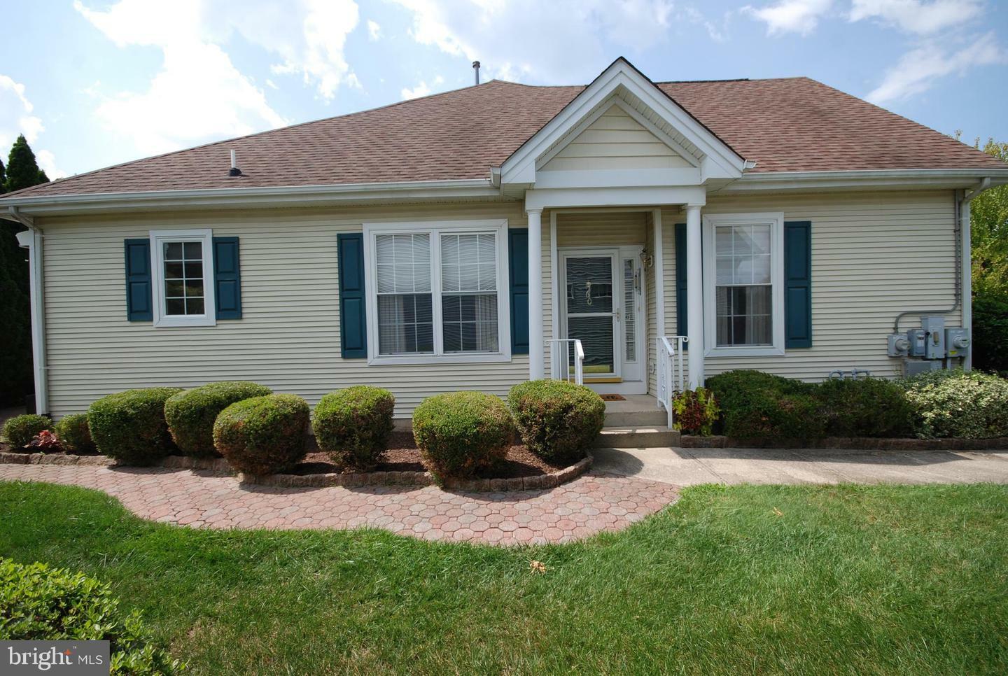 Property Photo:  60 Nightingale Drive  NJ 08690 