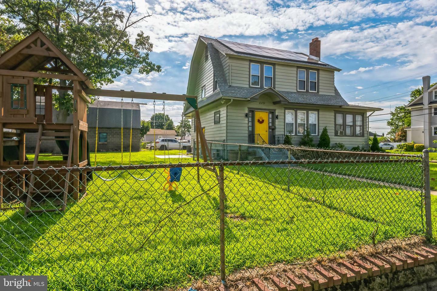 Property Photo:  449 Beacon Avenue  NJ 08066 