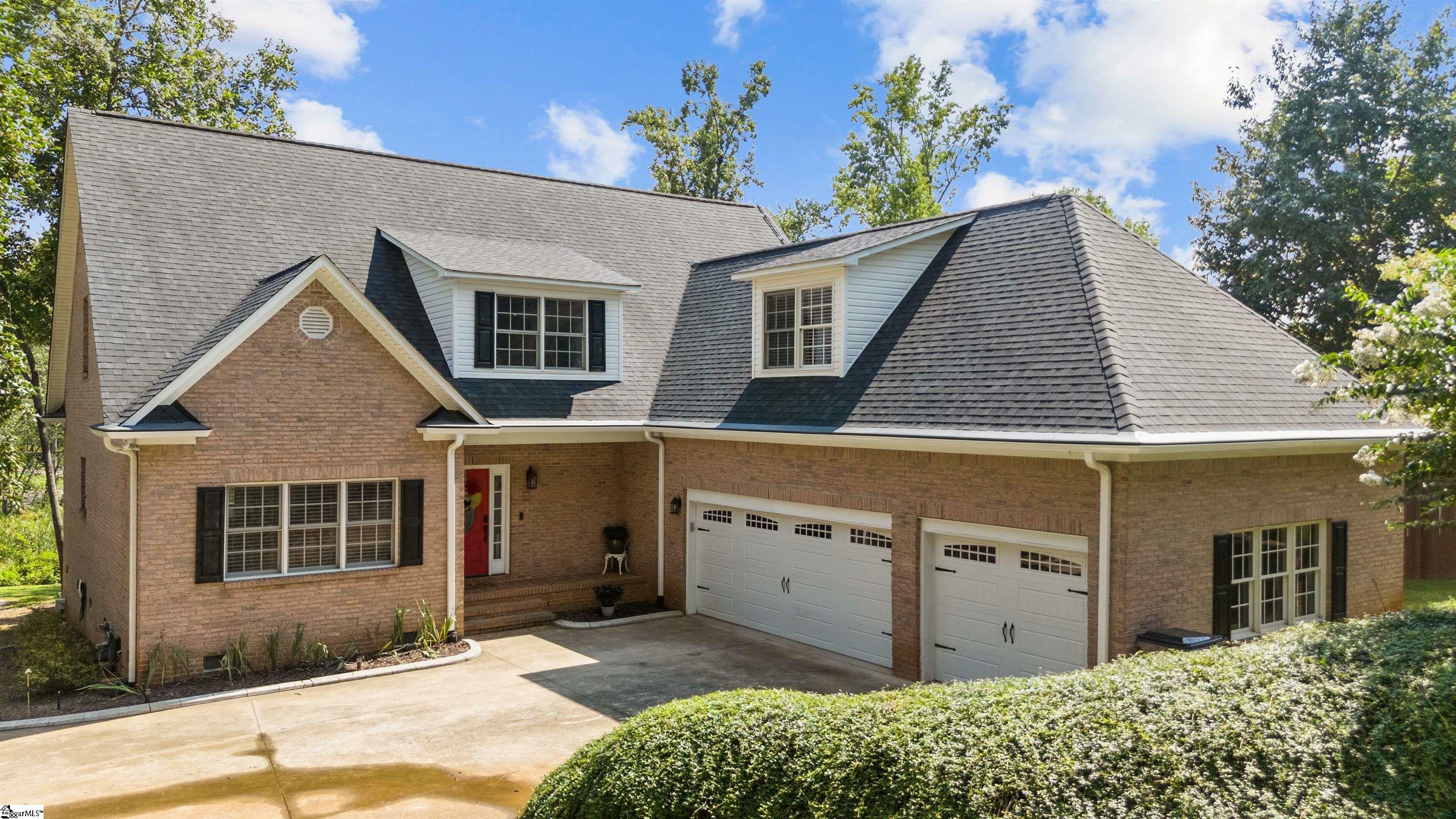 Property Photo:  148 Lake Park Drive  SC 29301 