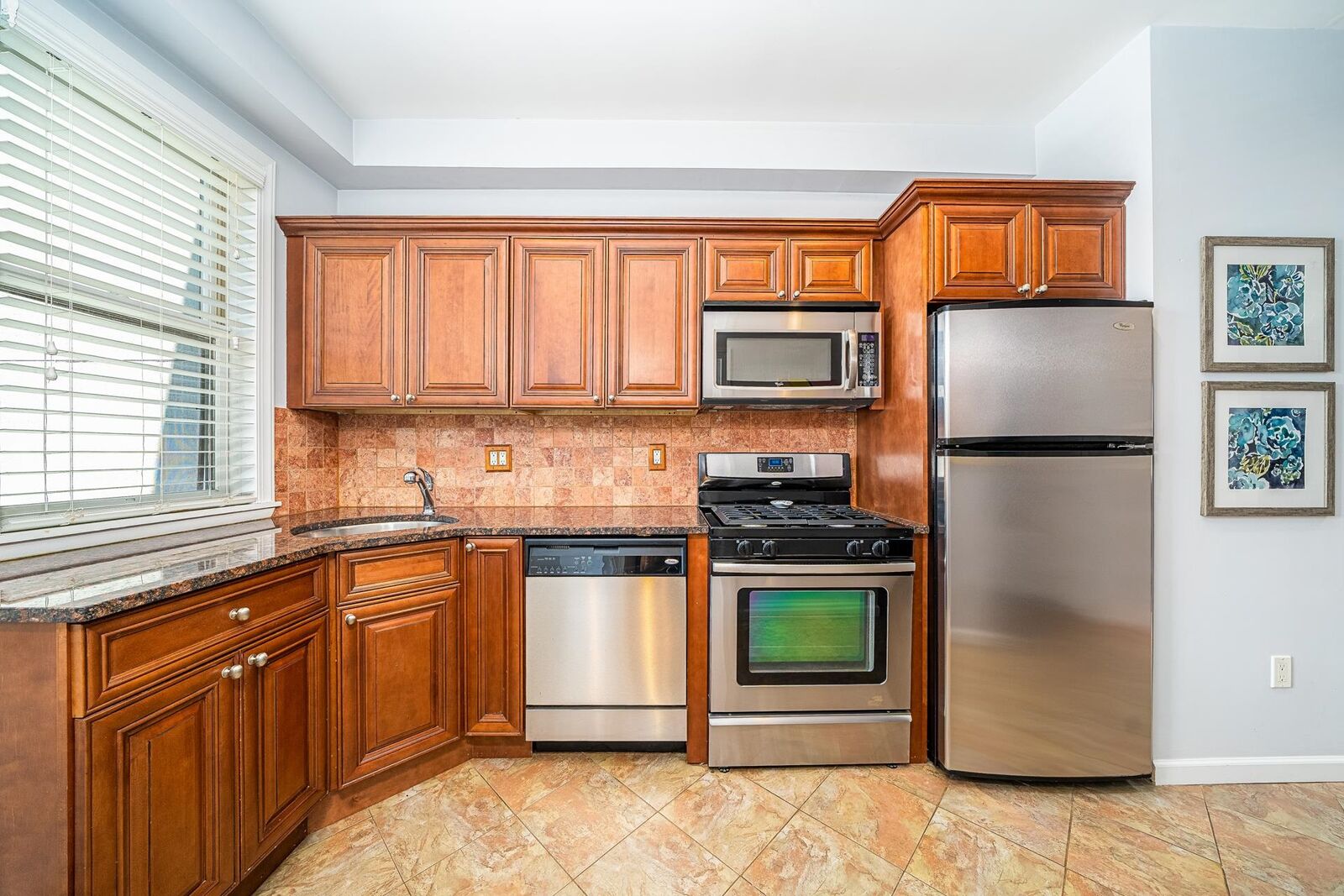 Property Photo: 60 Madison St 3R NJ 07030