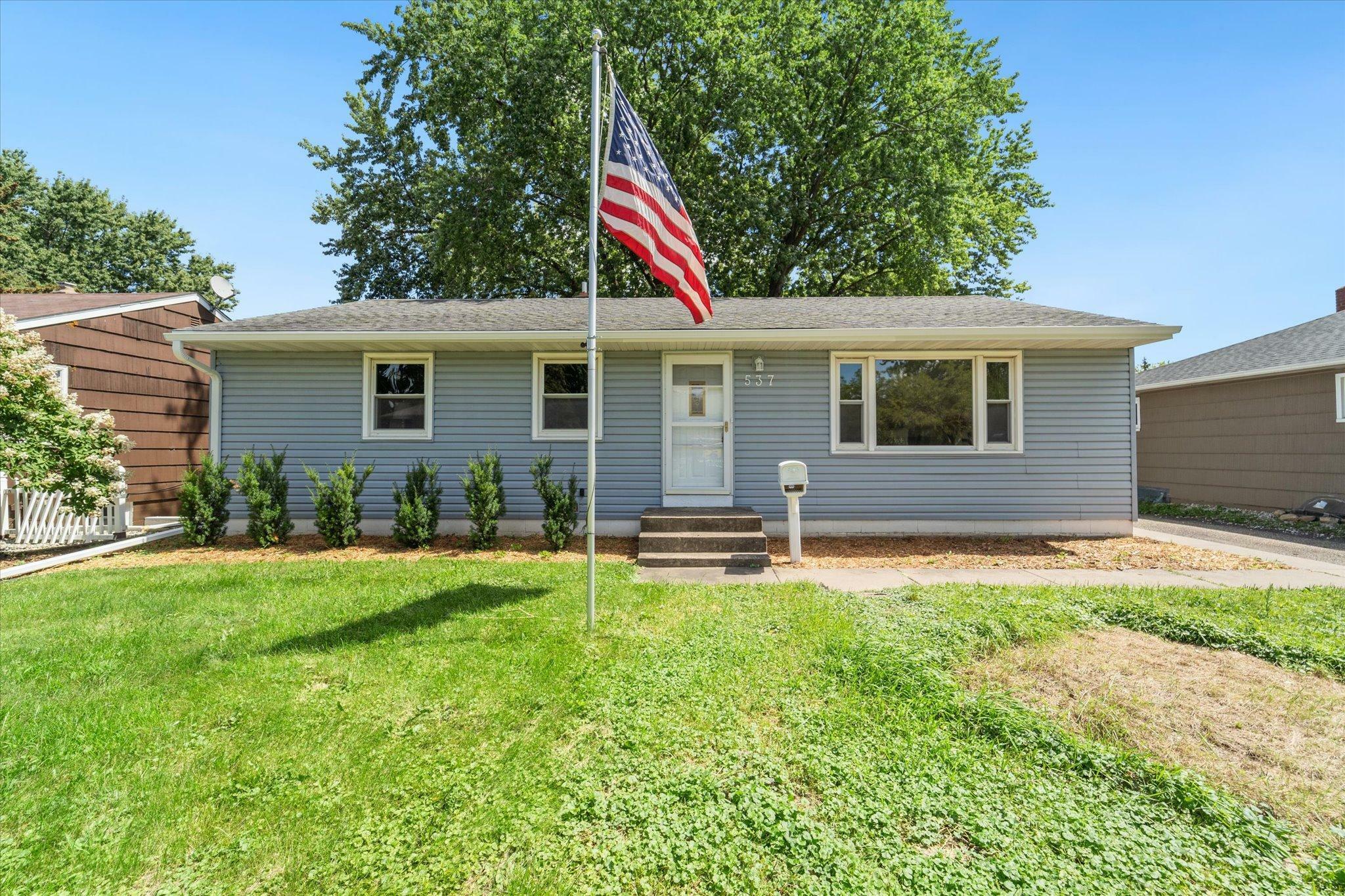 Property Photo:  537 12th Avenue S  MN 55075 