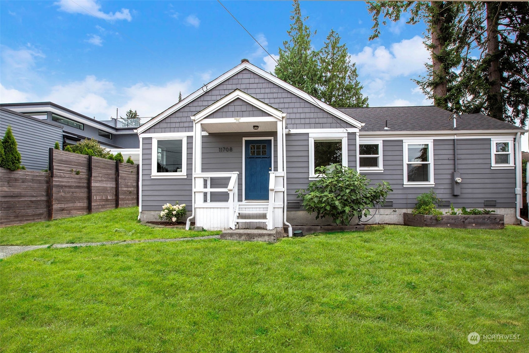 Property Photo:  11708 3rd Avenue NW  WA 98177 