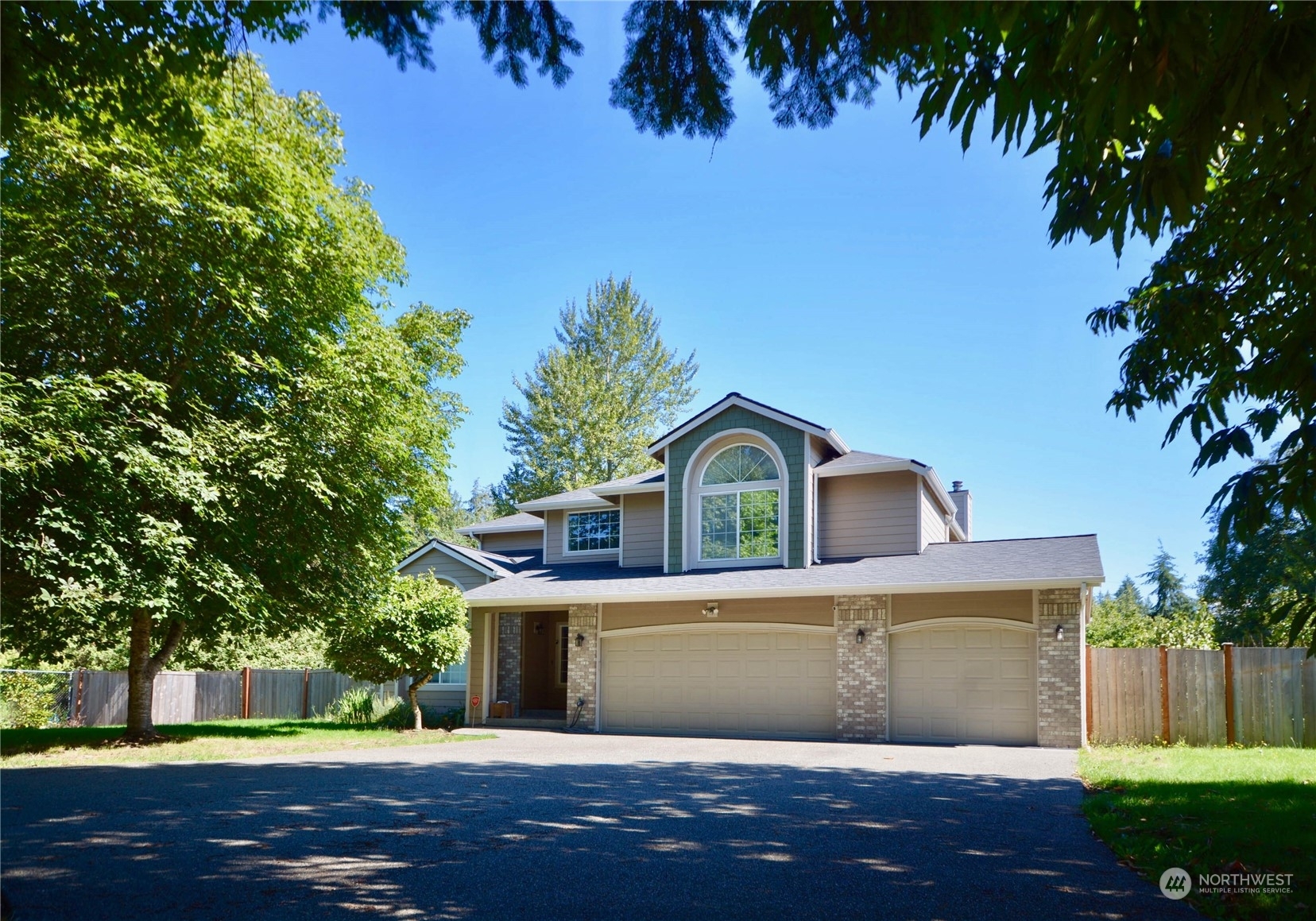 Property Photo:  23911 Country Drive E  WA 98338 