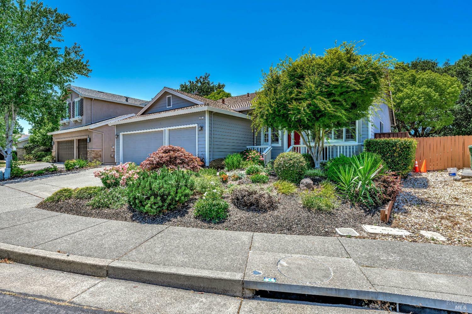 Property Photo:  8821 Canyon Oak Drive  CA 95492 