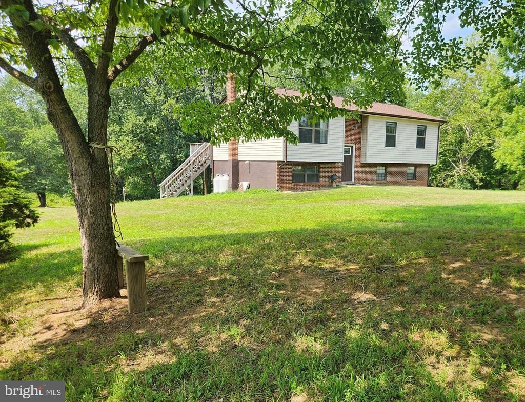 Property Photo:  19202 Sycamore Ln  VA 22701 