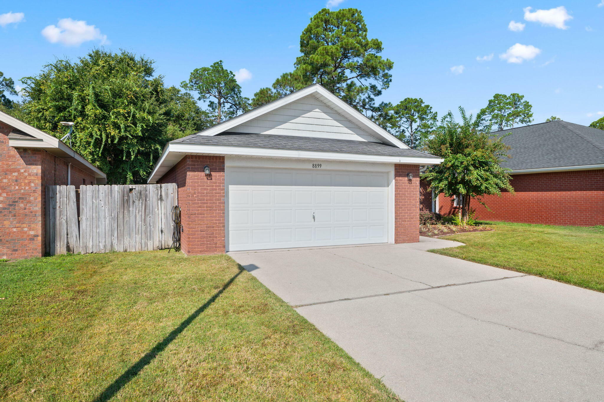 Property Photo:  8899 Abbington Drive  FL 32534 