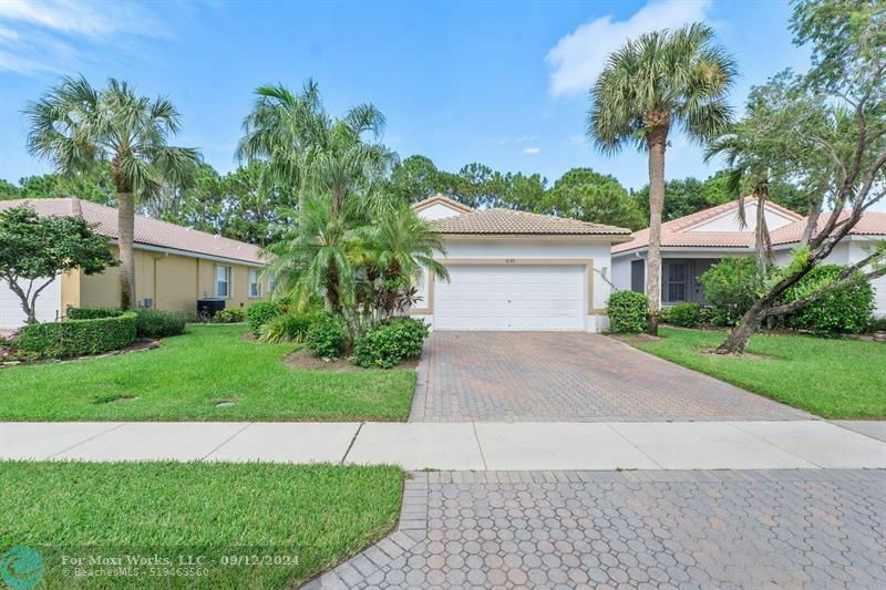 Property Photo:  8187 Bellafiore Way  FL 33472 