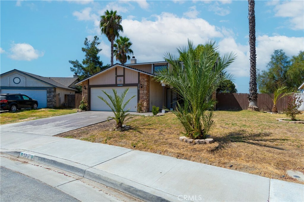 Property Photo:  370 Westminister Drive  CA 92583 