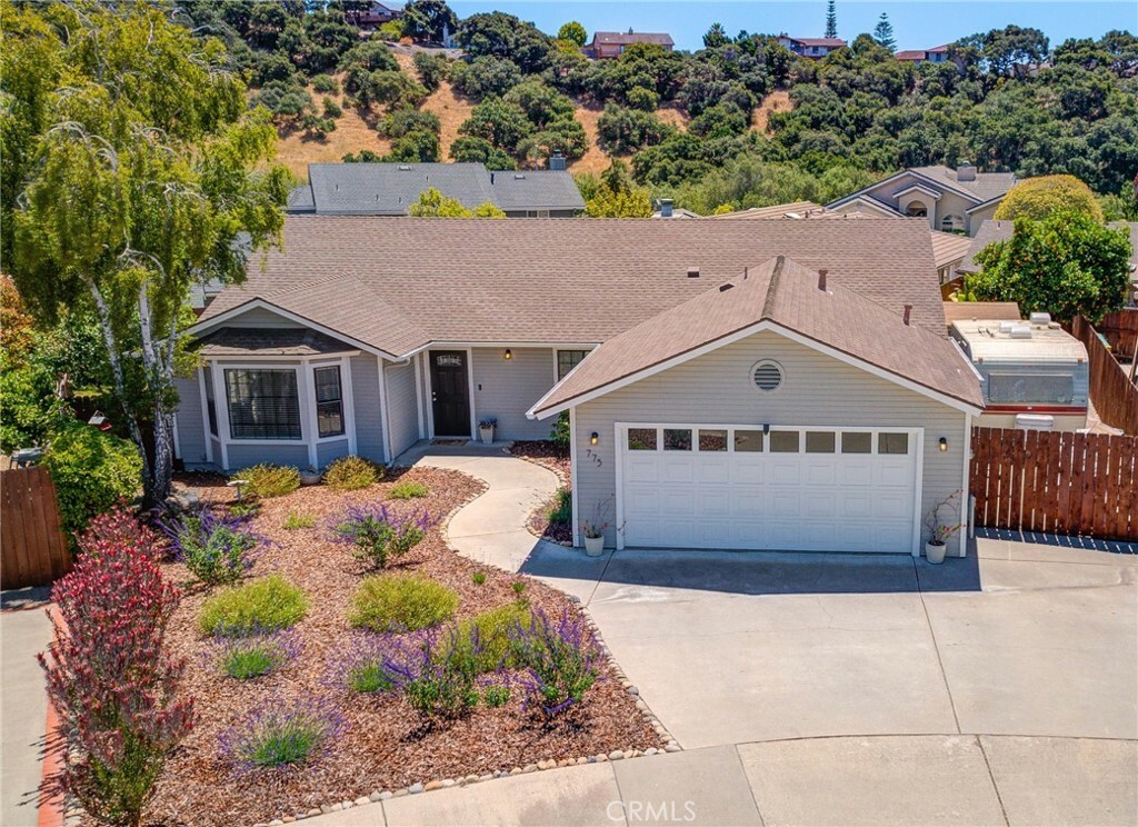 Property Photo:  775 Cardinal Court  CA 93420 