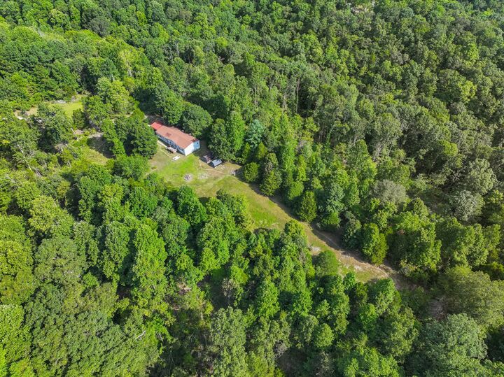 Property Photo: 1029 Aubrey Dr TN 37015