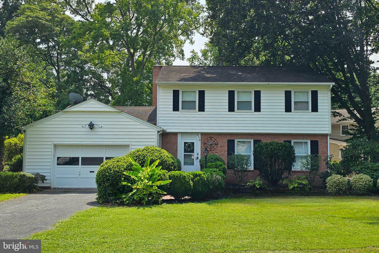 Property Photo:  616 Fountain Road  MD 21801 