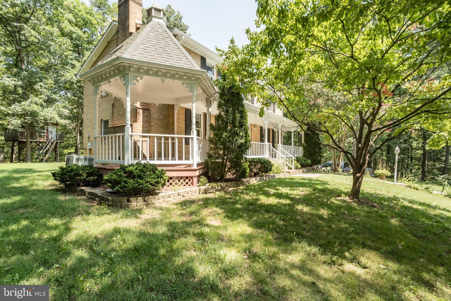 Property Photo:  250 Wood Rise Lane  VA 22602 