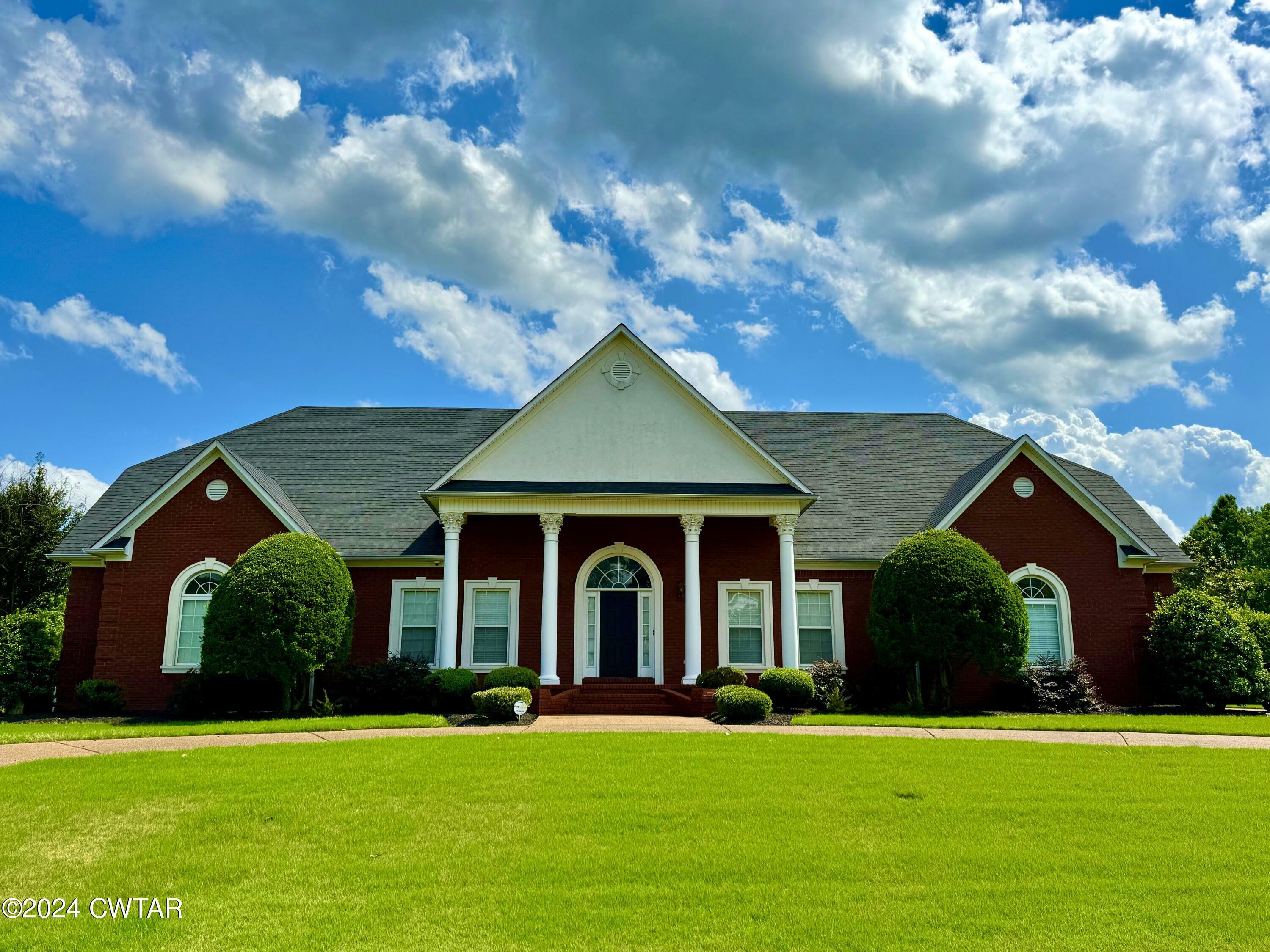 Property Photo:  12 Crownpointe Cove  TN 38305 