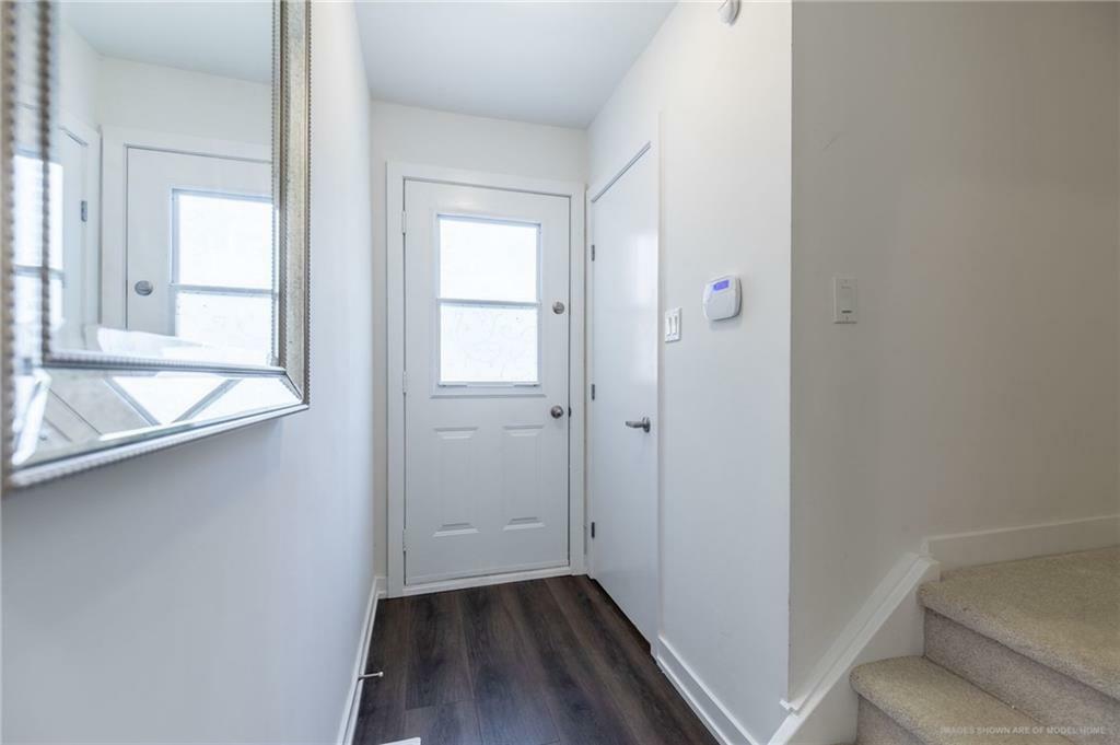 Property Photo:  1444 Upper Ottawa Street 19  ON L8W 1N3 