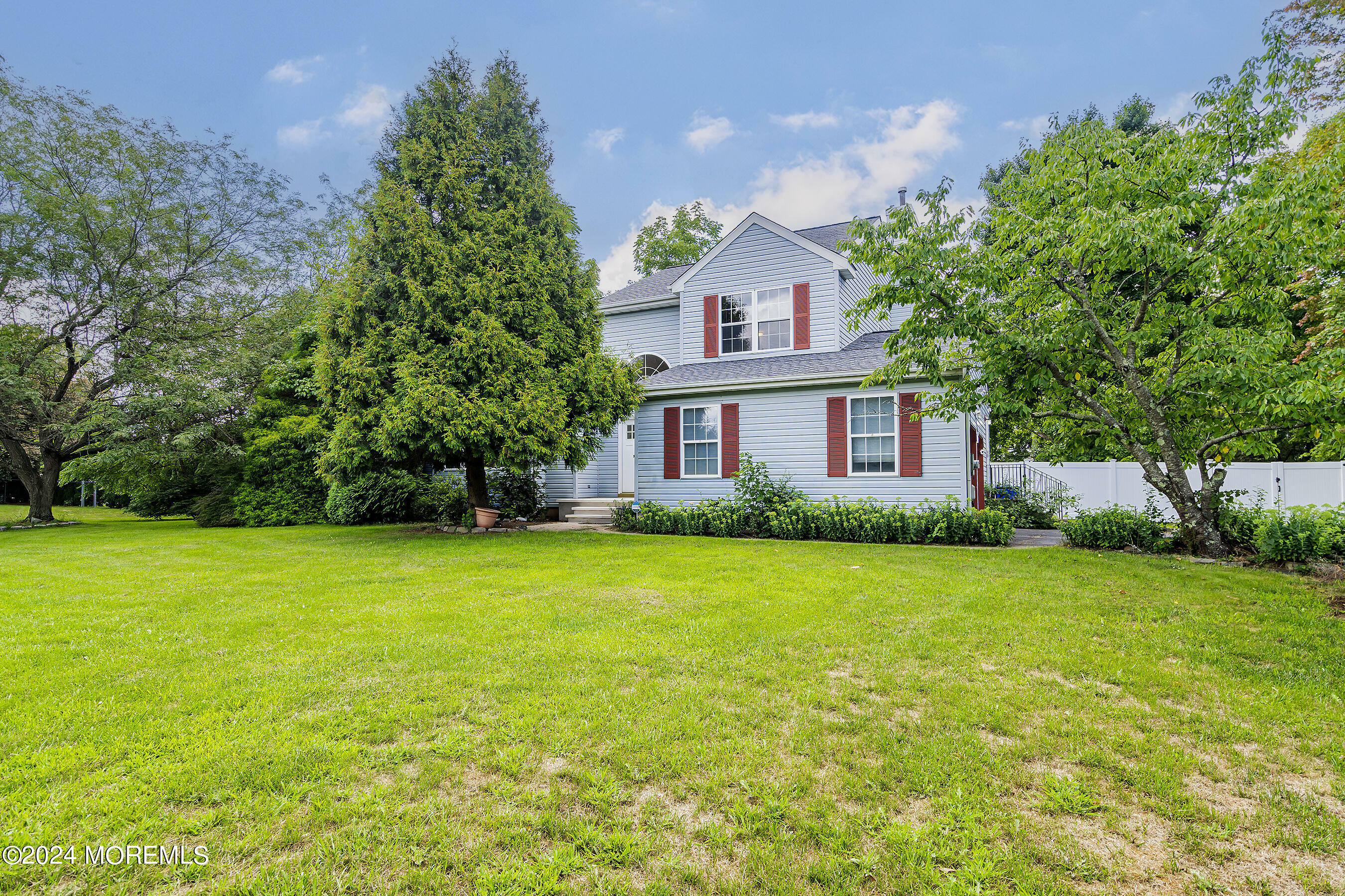 Property Photo:  286 Warren Drive  NJ 08562 