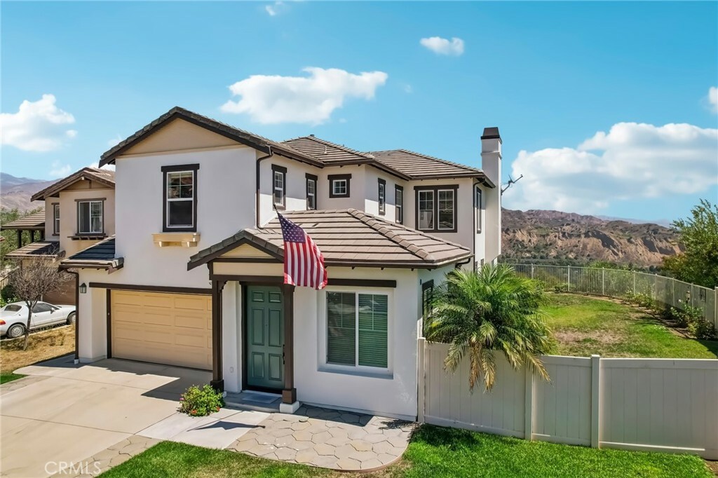 Property Photo:  873 Coronado Circle  CA 93060 