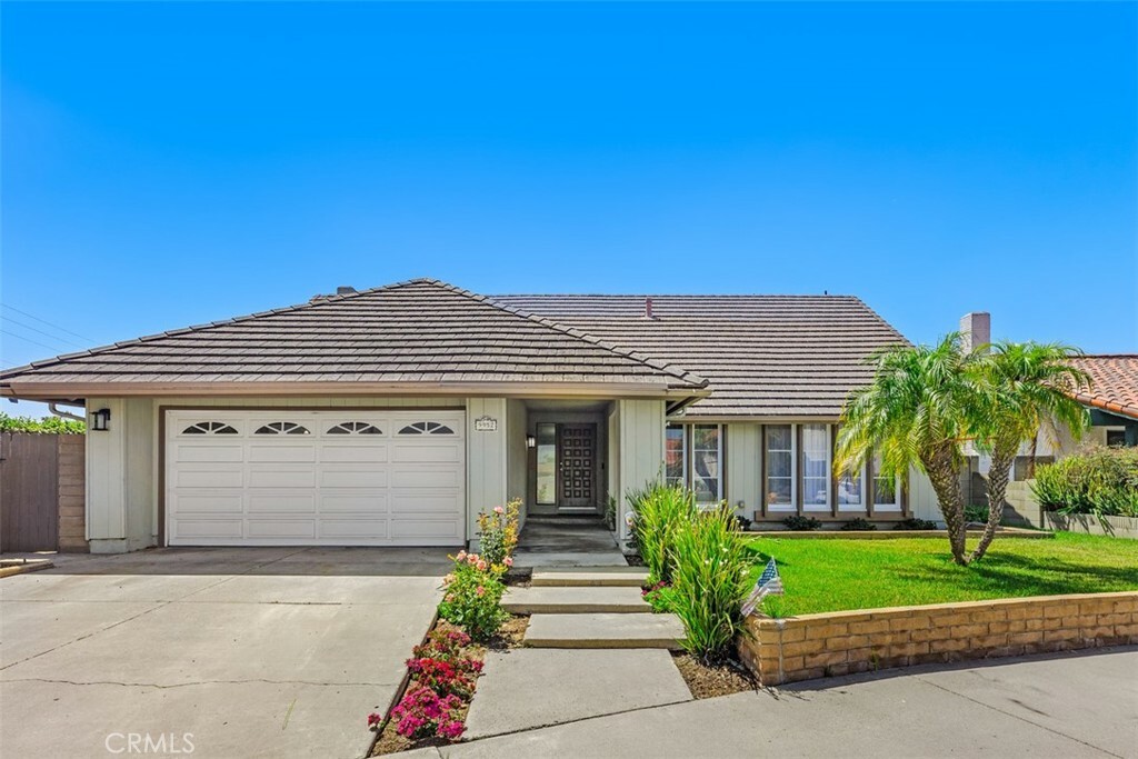 Property Photo:  9952 Kite Drive  CA 92646 