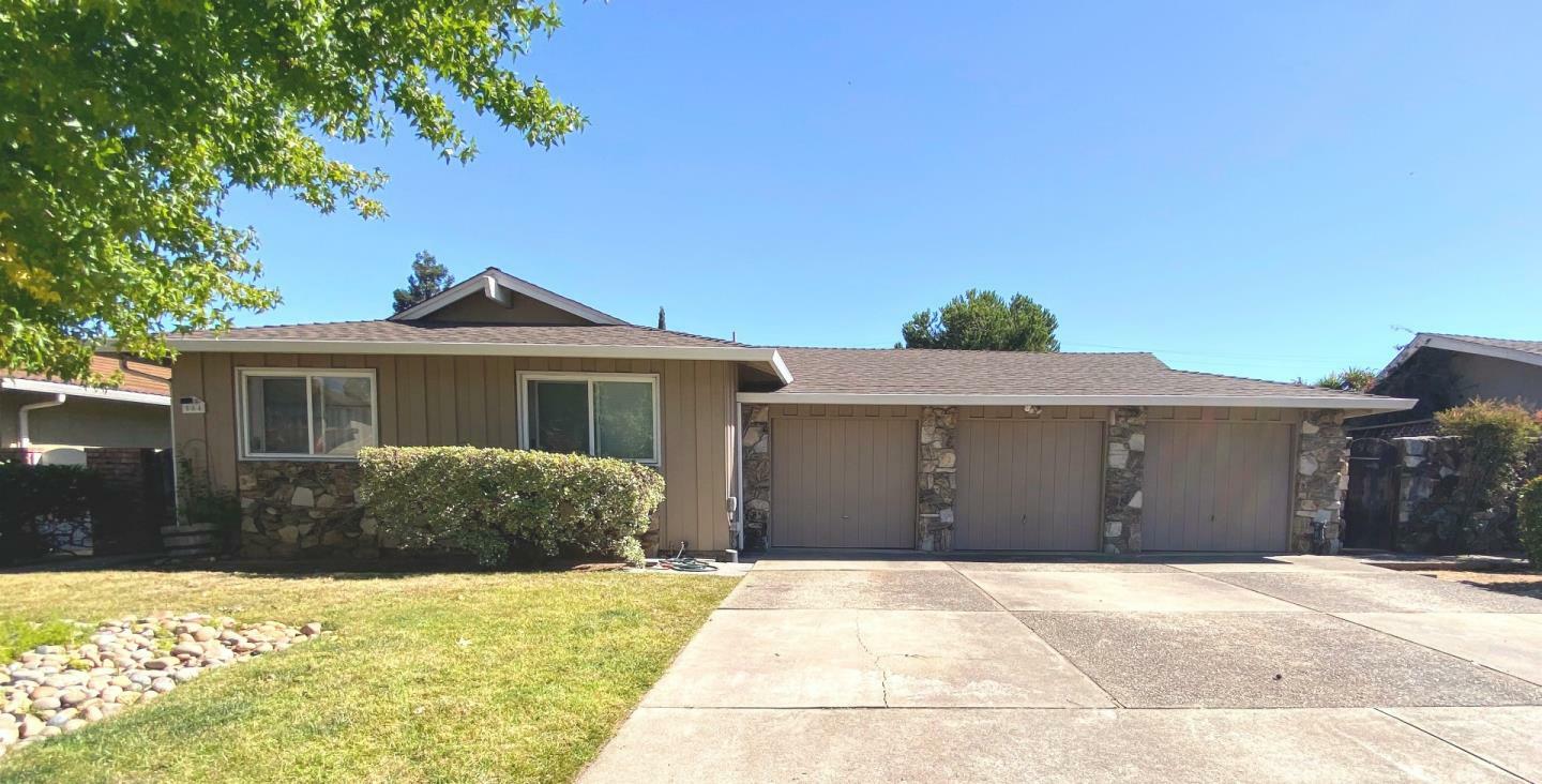 Property Photo:  566 La Conner Drive  CA 94087 