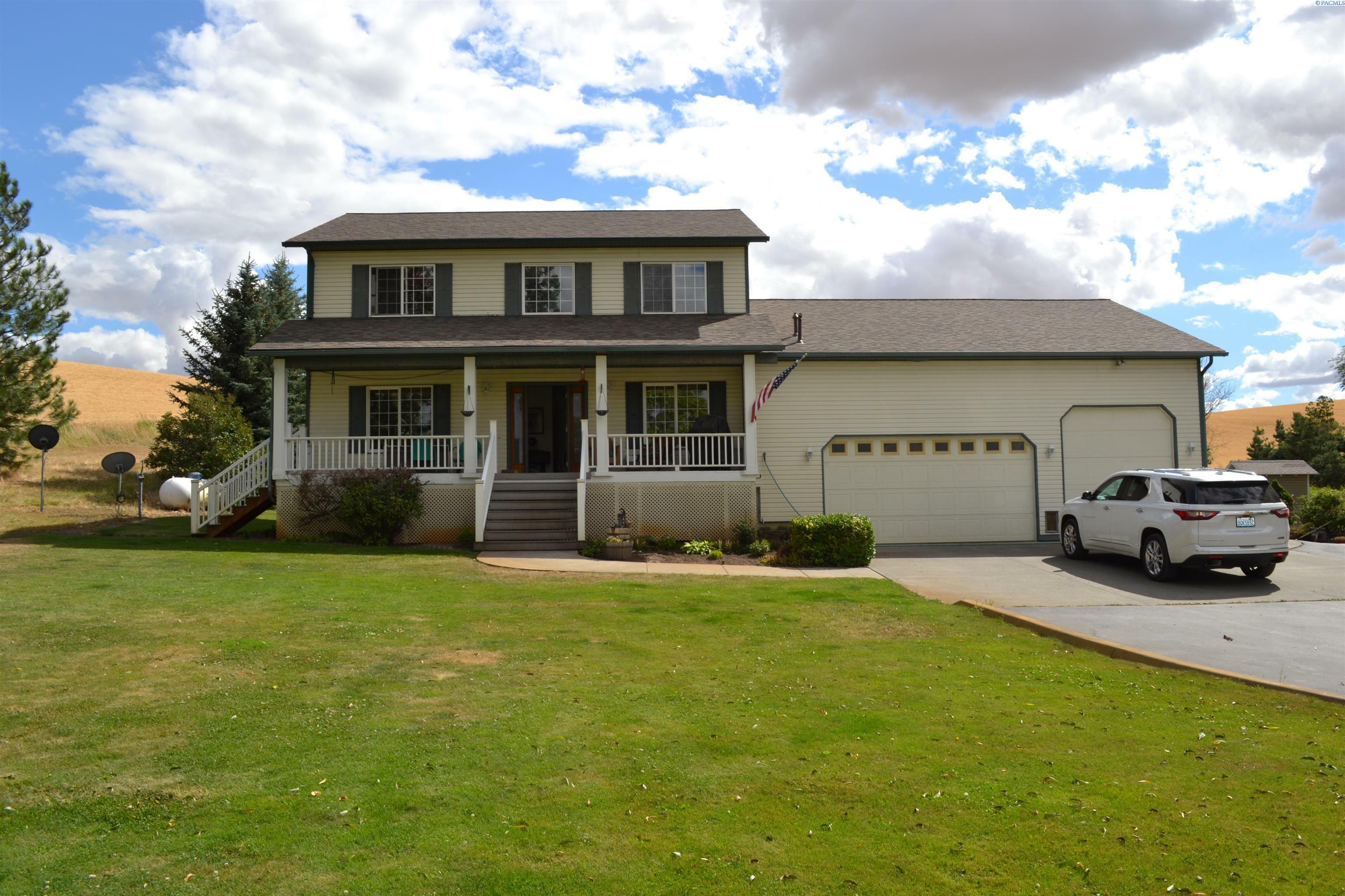 Property Photo:  3301 Carothers Rd.  WA 99163-6006 