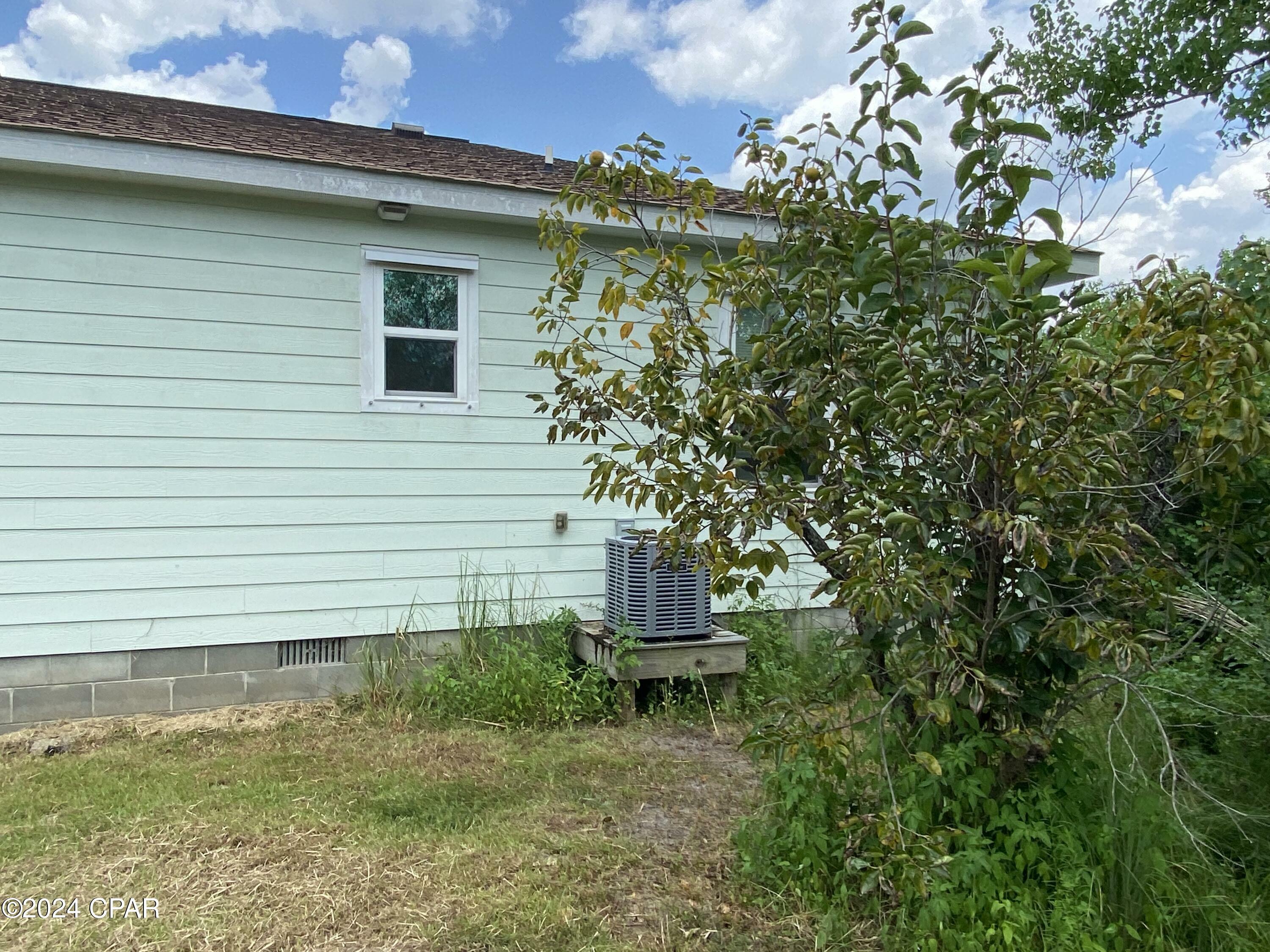 Property Photo:  5401 Sunwood Road  FL 32404 